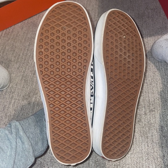 Mens Vans Sneaker size 9 - Picture 6 of 6